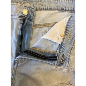 American Eagle Tomgirl Midi Denim Shorts Ripped Distressed Light Wash Size 14